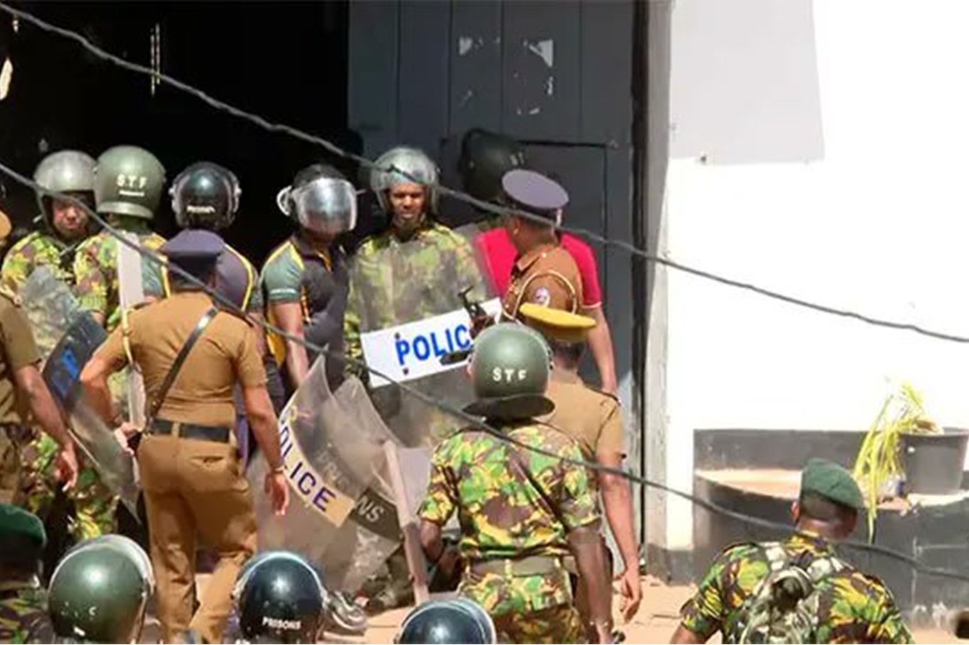 Sri Lanka'da cezaevi isyanı: 19 ölü 50 yaralı