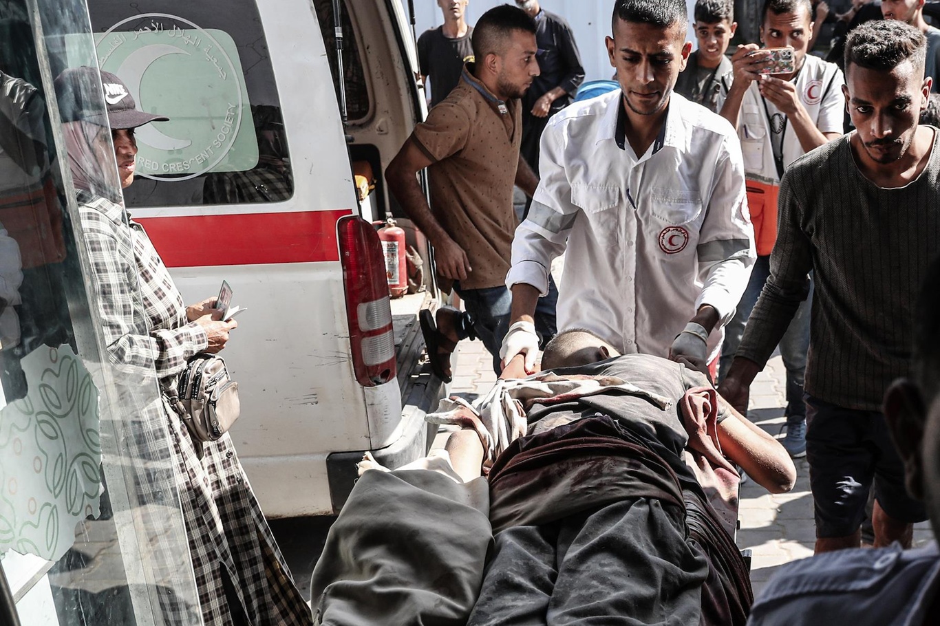 Four Palestinians killed as Israeli airstrikes and shelling continue across Gaza