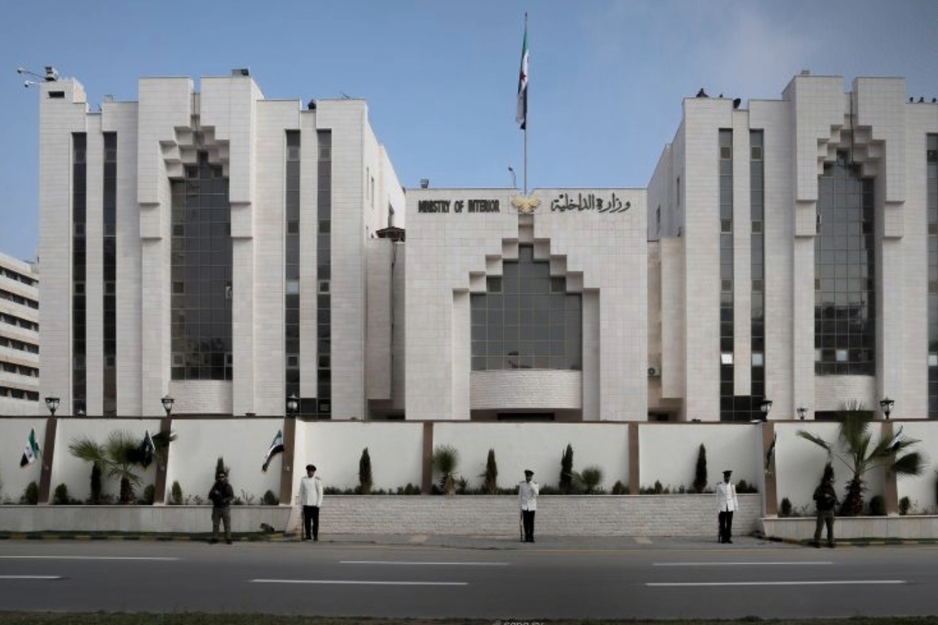 السلطات السورية تعلن تفكيك خلية اغتيالات واعتقال جميع أفرادها في ريف حماة