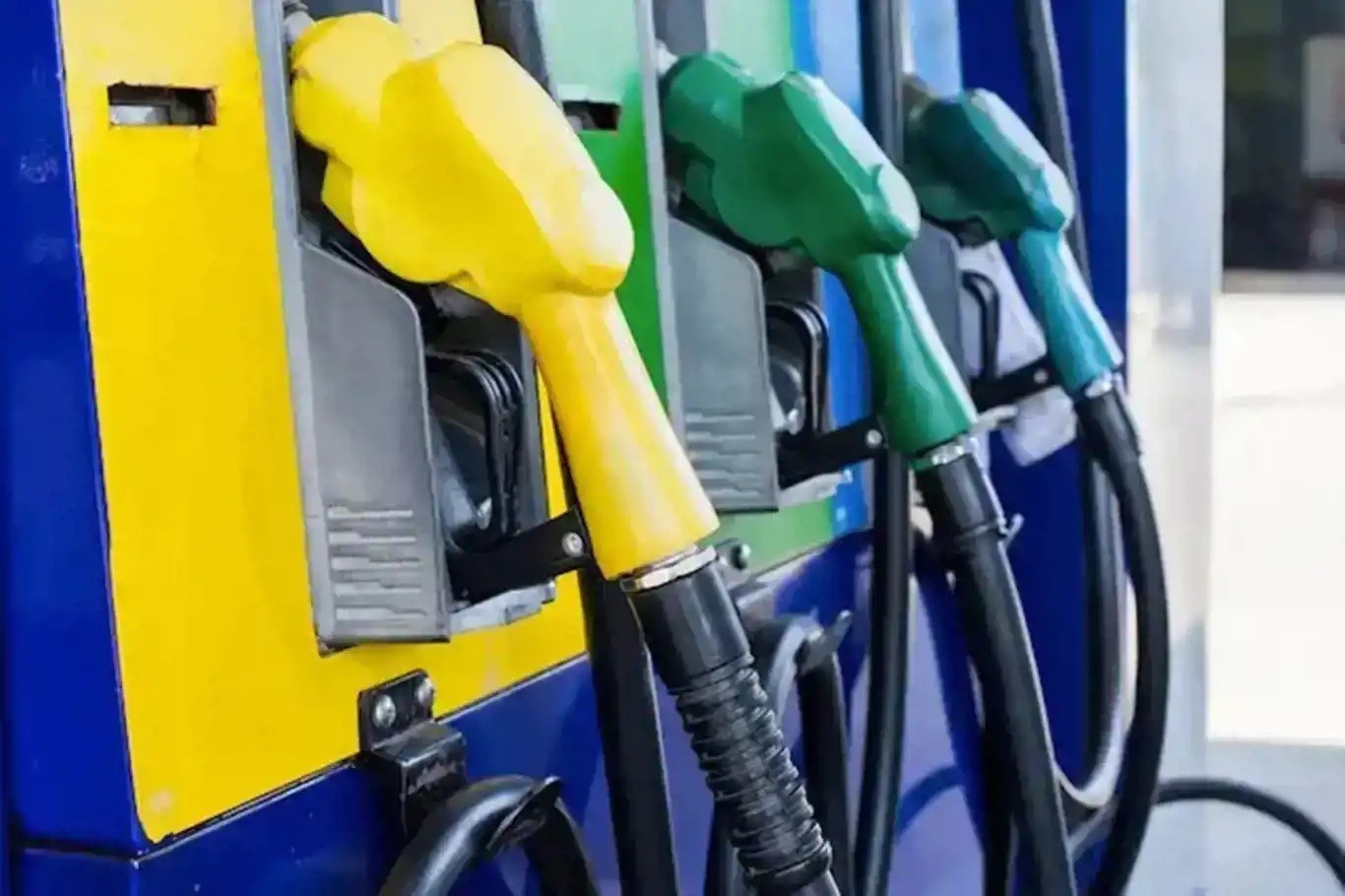 Motorine 76 kuruşluk zam bekleniyor