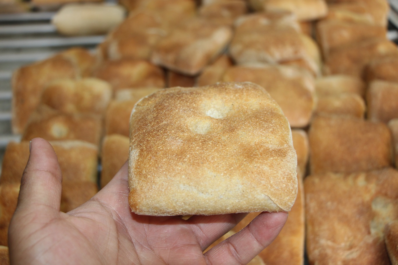 Mardin'e özgü yapılan ve yüksek lif ile mineral bakımından zengin olan ekmek: Bohça ekmeği