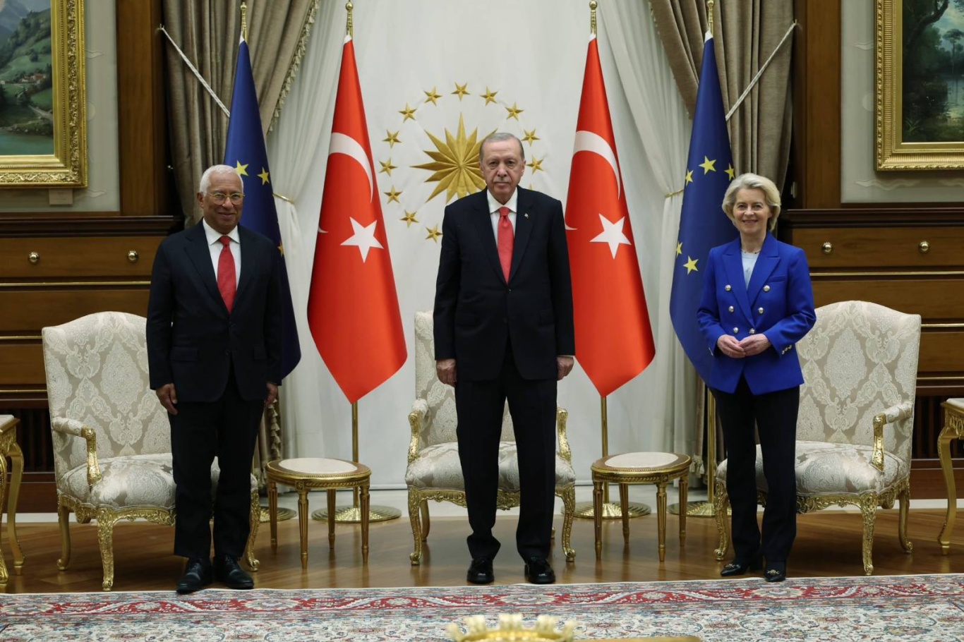 أردوغان يبحث مع رئيسي المجلس الأوروبي والمفوضية الأوروبية العلاقات الثنائية والتطورات الإقليمية