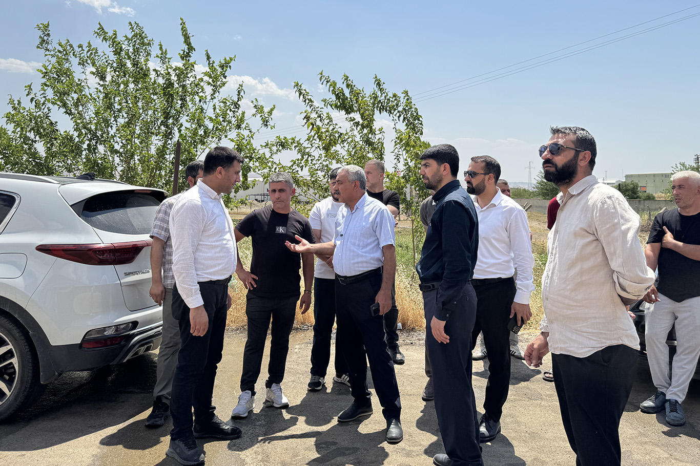 HÜDA PAR Batman İl Başkanı Şahin: Esnaf bu zararla baş başa bırakılmamalı