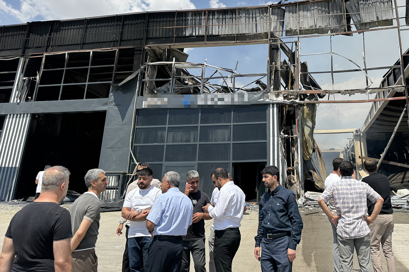 HÜDA PAR Batman İl Başkanı Şahin: Esnaf bu zararla baş başa bırakılmamalı