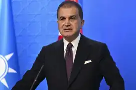 AK Parti Sözcüsü Çelik'ten ayet yazılı pankartın kapatılmasına tepki