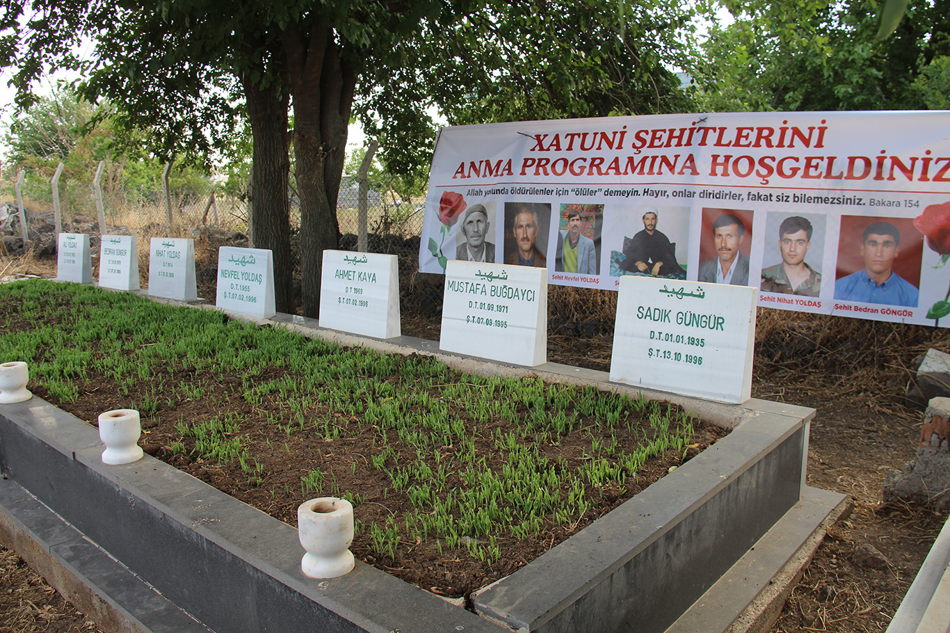 Xatuni şehidleri mezarları başında yad edildi