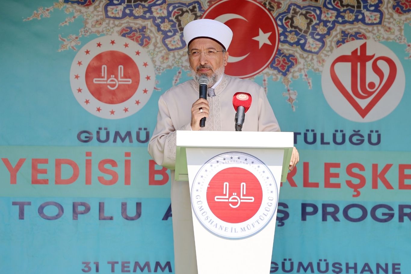 Arpaguş: Bu toplumun Kur'an ahkamı üzere bir sosyal hayatı yaşaması için çaba sarf eden bir kurumuz