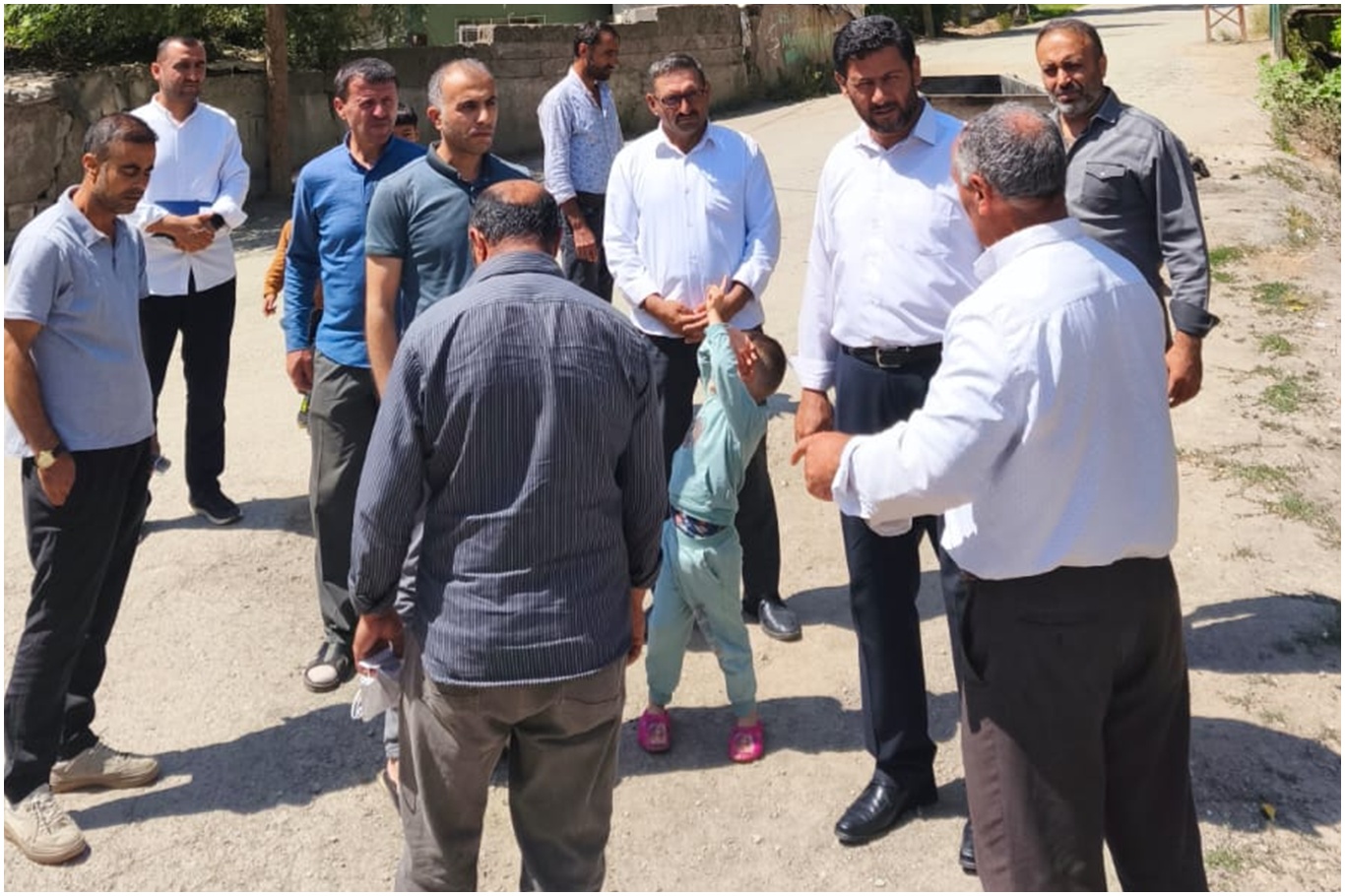 HÜDA PAR Muş İl Başkanlığından mahalle sorunlarına maskeli tepki