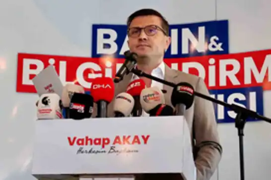 Çerkezköy Belediye Başkanı Vahap Akay CHP'den istifa etti