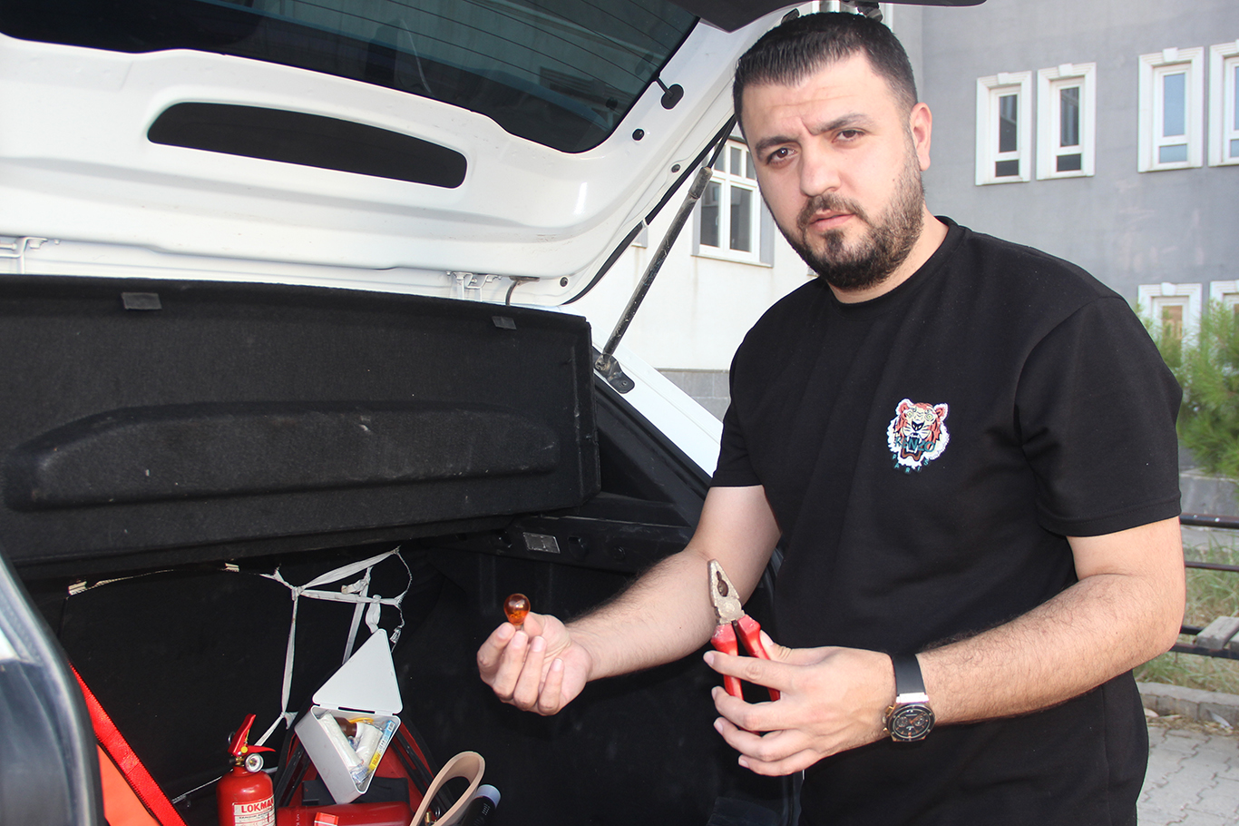 Uzmanından sürücülere uyarı: Zorunlu olan ekipman eksikliği araç muayenesinde ağır kusur olarak değerlendirilebilecek