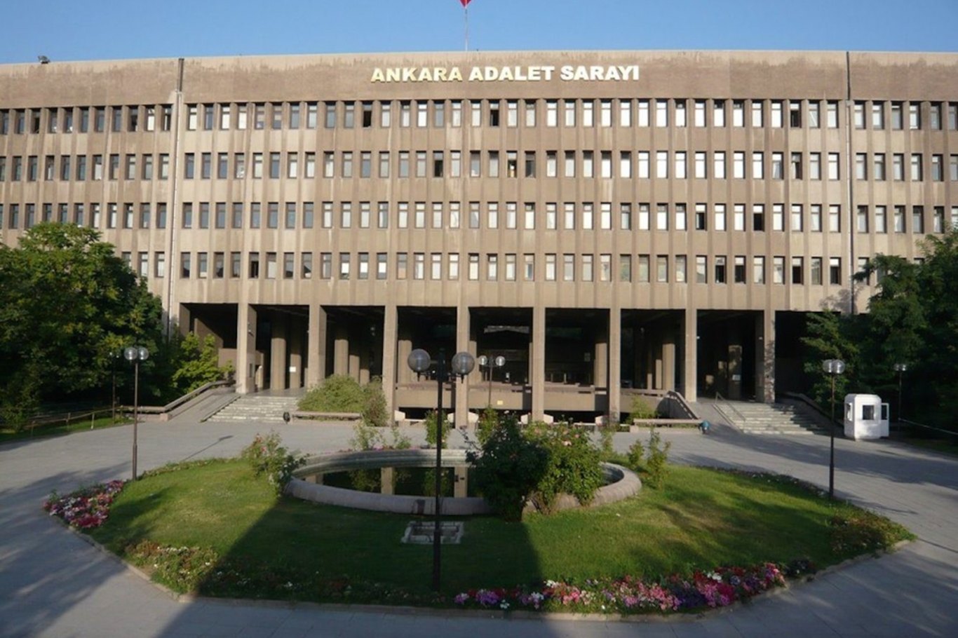Konya'daki cezaevinde isyan çıktığı iddialarına açıklama