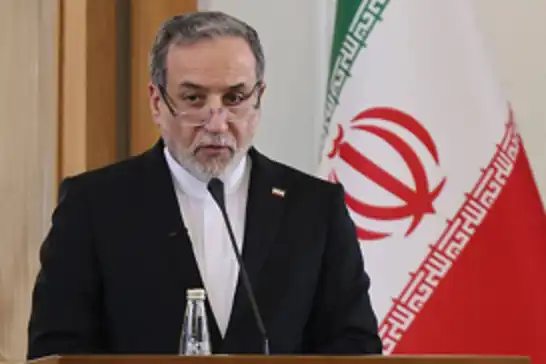 Iranian FM Araghchi discusses Mecca defense agreement with Pakistani counterpart