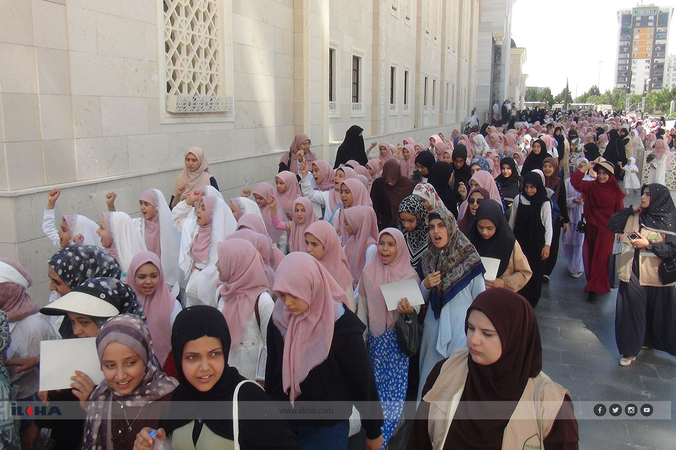 Nearly 1,000 children celebrate completion of summer Islamic education program in Gaziantep