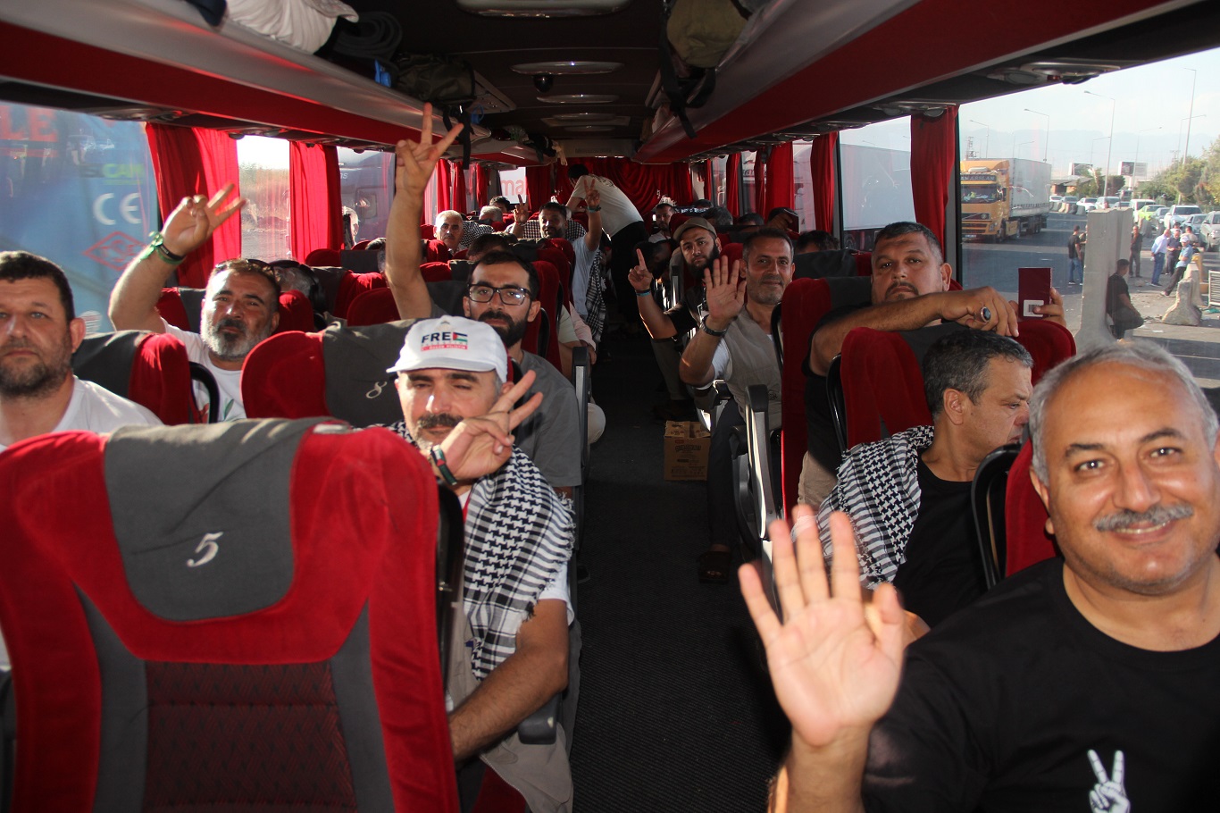 Uluslararası Filistin kara konvoyu, Habur Sınır Kapısı’ndan geçiş yaptı