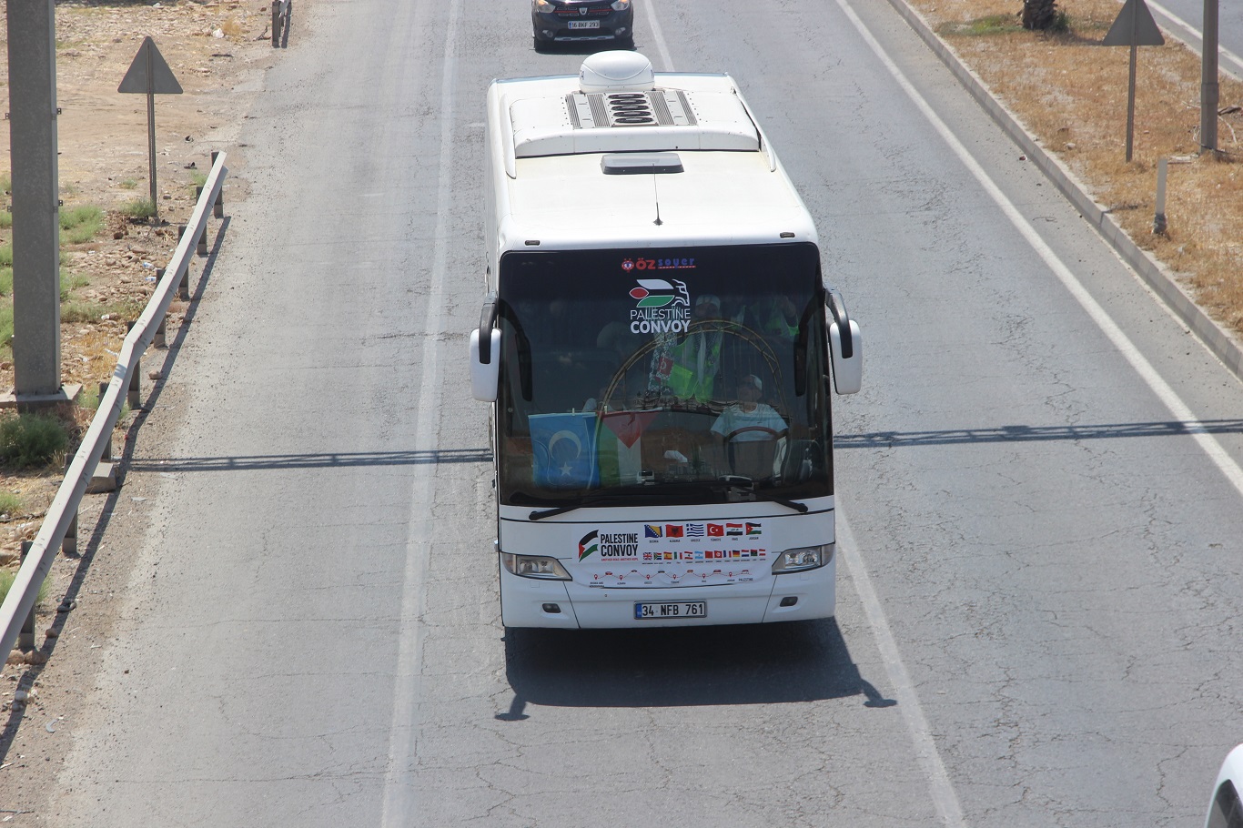 Uluslararası Filistin kara konvoyu, Habur Sınır Kapısı’ndan geçiş yaptı