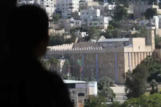 Israeli forces shut down Ibrahimi Mosque in Hebron over Jewish holidays