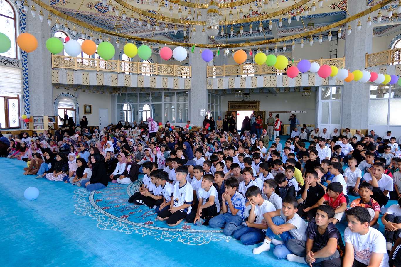Tuşba’da yaz Kur’an kursları yoğun bir katılımla sona erdi