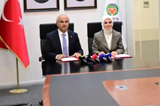 Malatya'da "Engelsiz Yaşam Merkezi" protokolü imzalandı