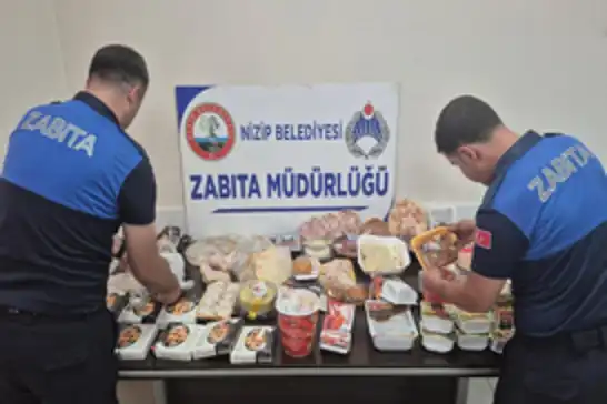 Gaziantep'te tarihi geçmiş ürünlere el konuldu