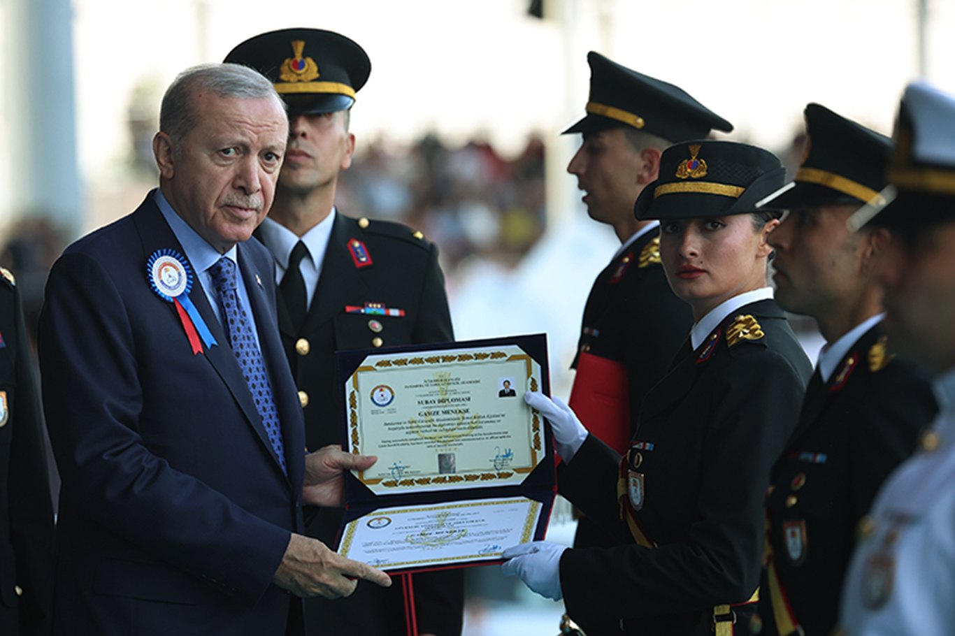 Cumhurbaşkanı Erdoğan, Jandarma ve Sahil Güvenlik Akademisi Mezuniyet Töreni’ne katıldı.