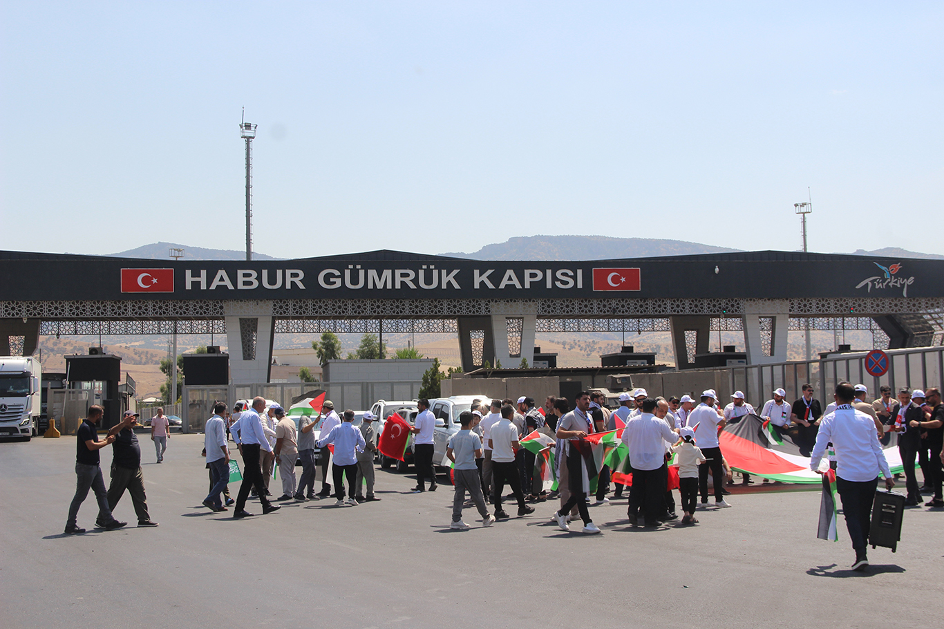 KONVOYUN BEKLETİLMESİ SELAHADDİN EYYUBİ TORUNLARINI RAHATSIZ EDİYOR