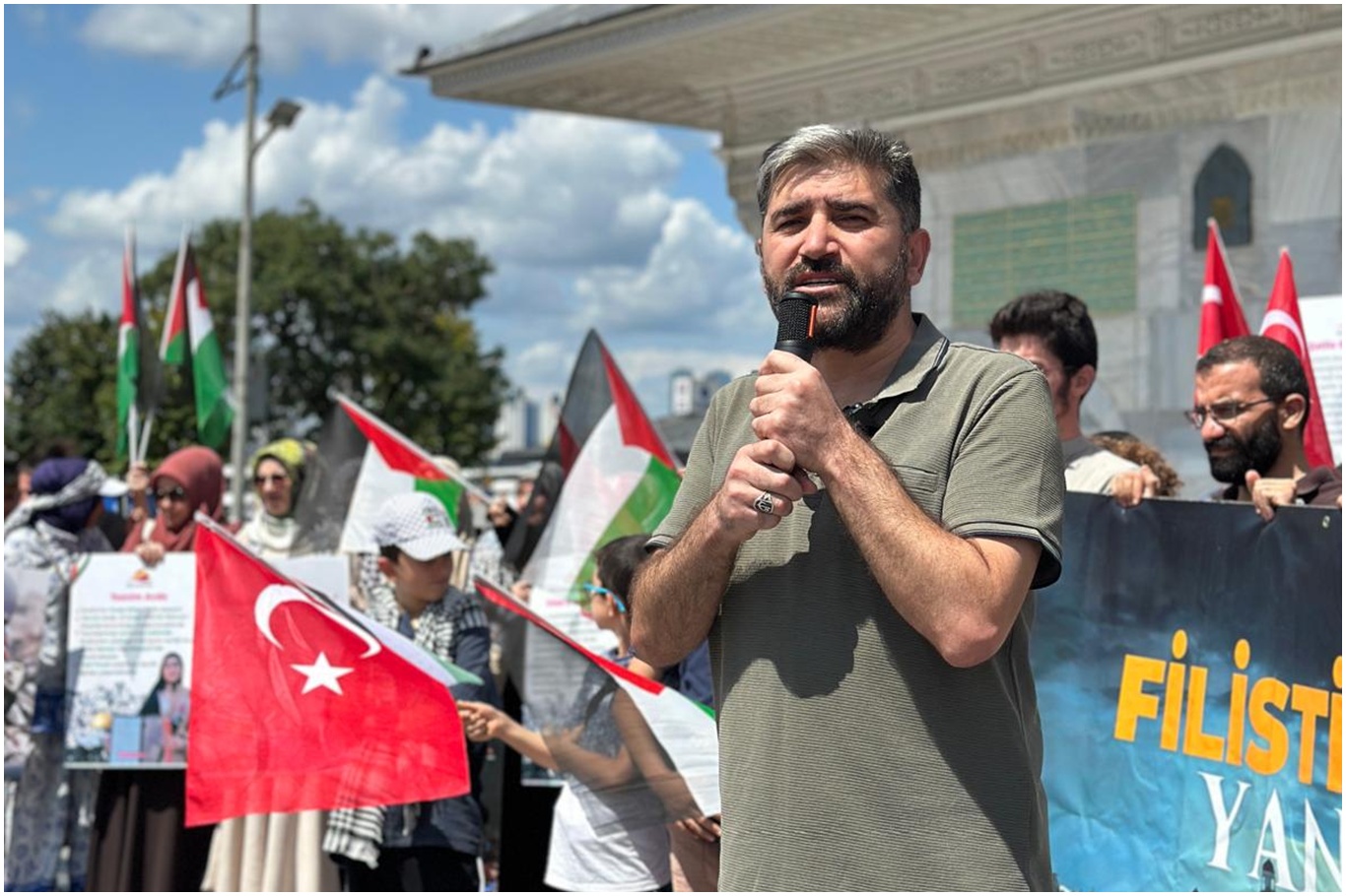 Filistin Konvoyu'na İstanbul'dan destek