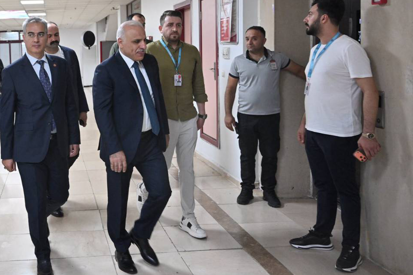 Diyarbakır Valisi Zorluoğlu'ndan Lice'deki feci kazaya ilişkin açıklama