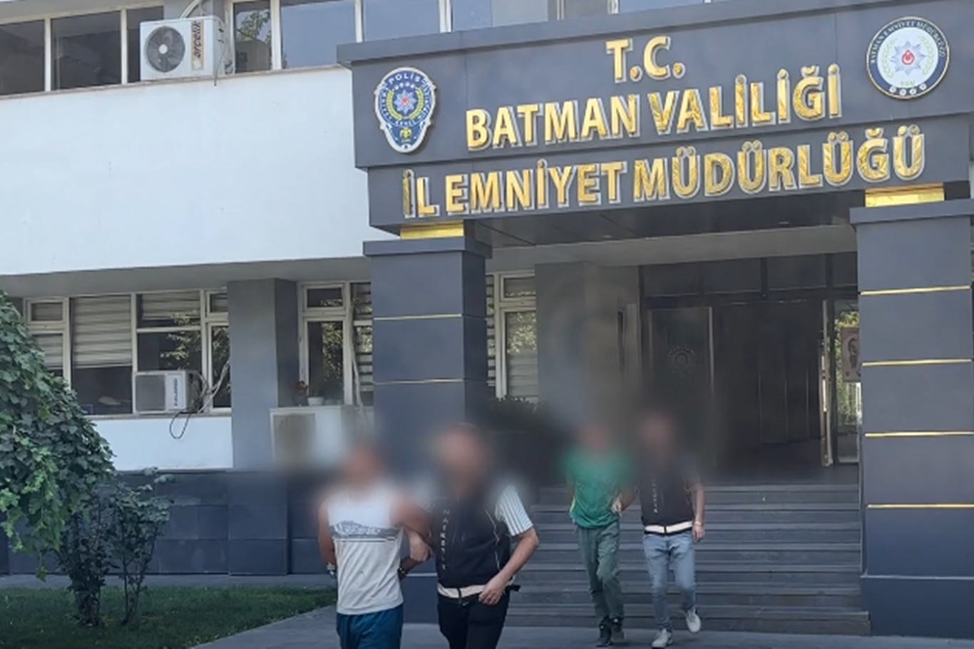 Batman'da uyuşturucu operasyonlarında 5 şüpheli tutuklandı