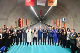Çamlıhemşin Tünelli Geçişi hizmete açıldı