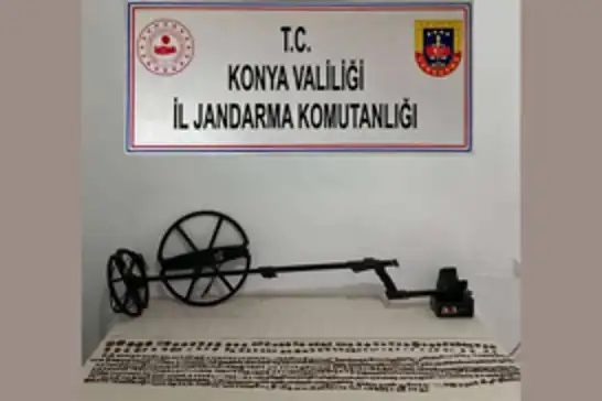 Konya’da tarihi eser operasyonu: 764 sikke ele geçirildi
