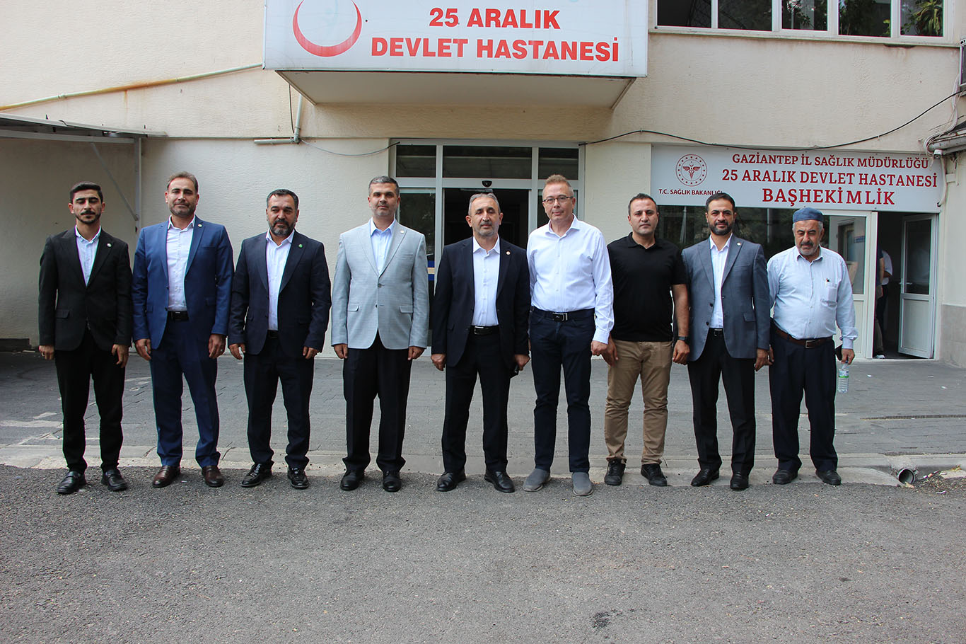 HÜDA PAR Milletvekili Demir, Gaziantep'te çeşitli ziyaretlerde bulundu