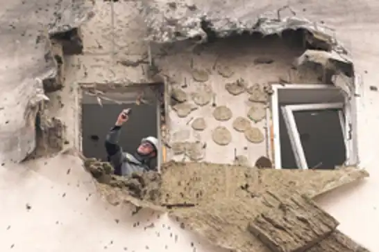 Ukraine launches hundreds of drones toward Moscow in major barrage, mayor says