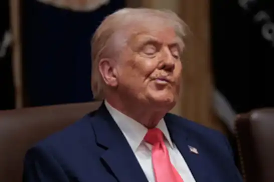 Trump supends 50% tariffs on Canadian imports for three days after breakthrough