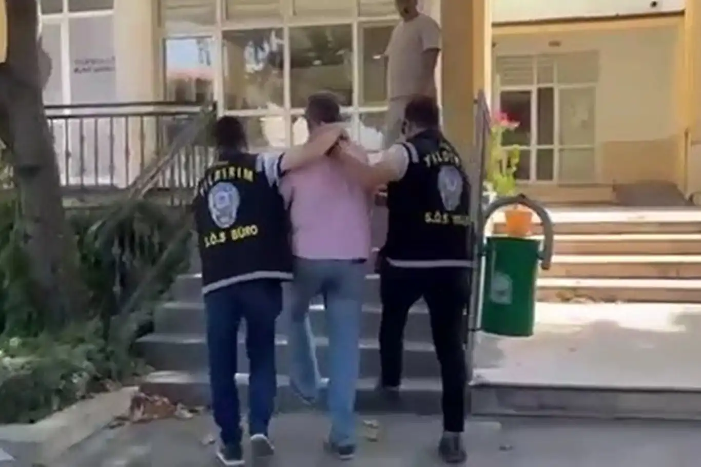 Bursa’da aranan şahıslara operasyon: 9 tutuklama