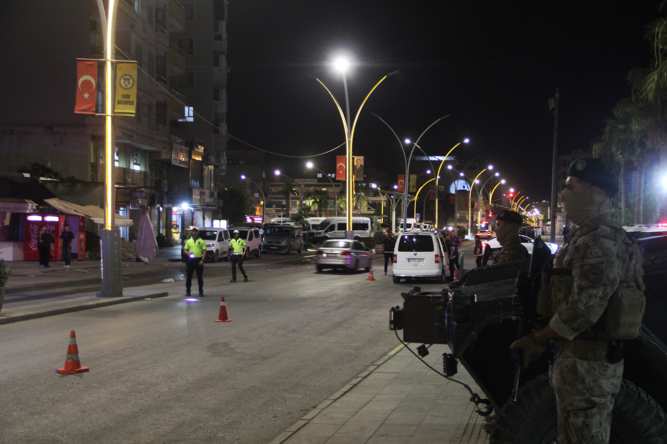 Cizre’de 400 polisle huzur ve güven uygulaması