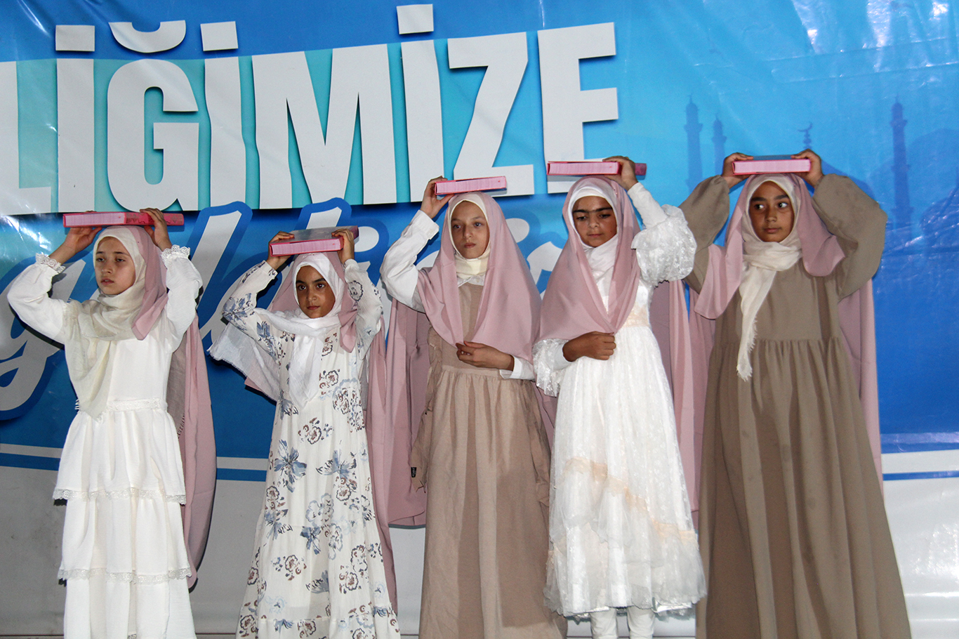 Davet ve Gençlik Hareketi Kayapınar'da park etkinliği düzenledi