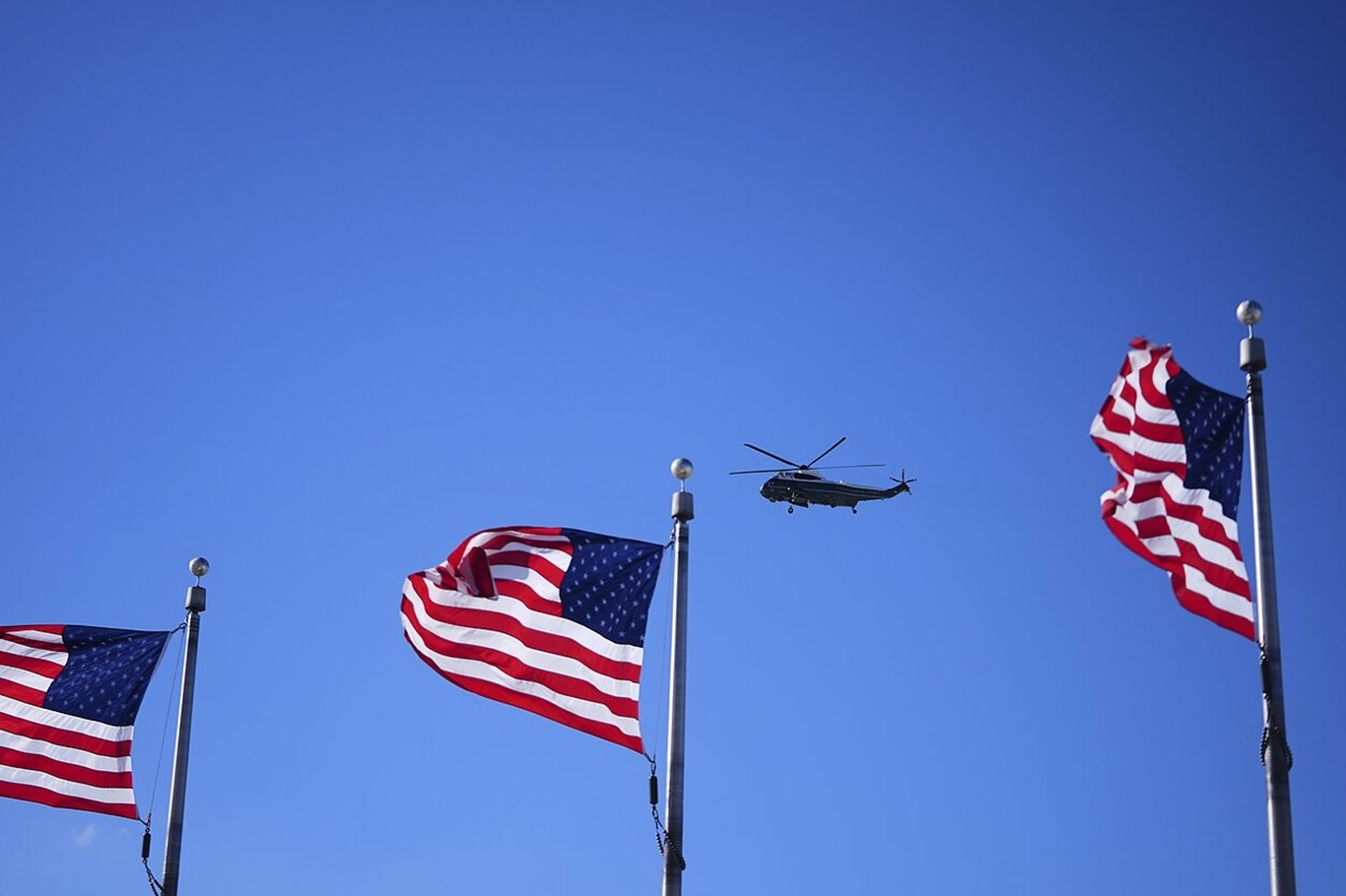 US national debt surpasses record $40 trillion