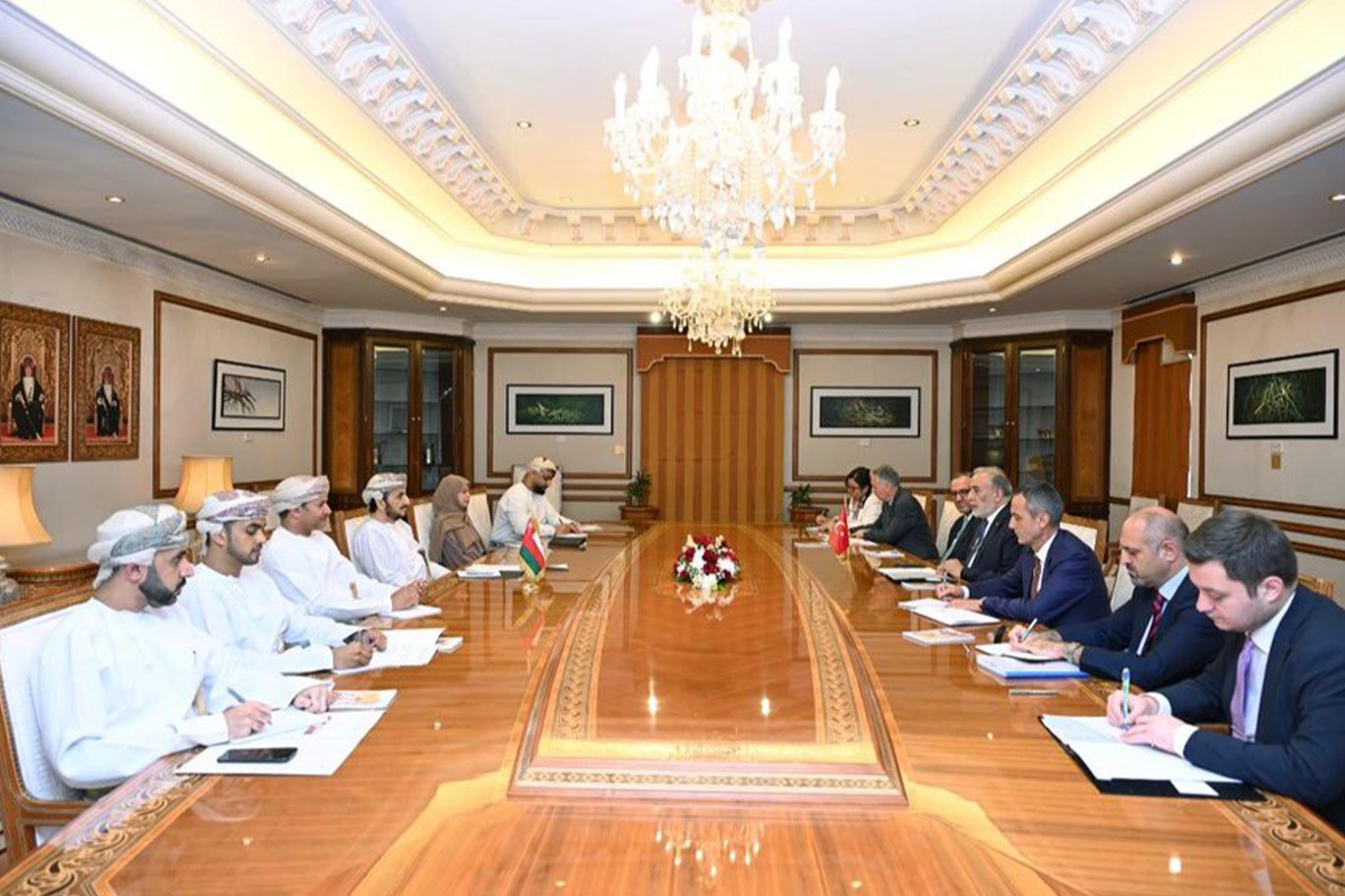Türkiye and Oman discuss Strait of Hormuz and regional developments