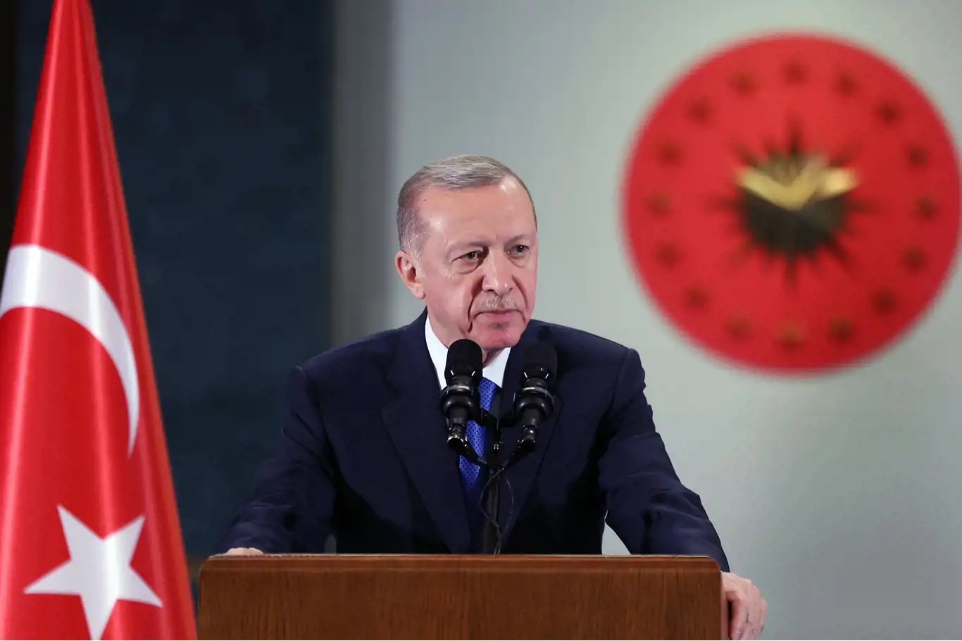 أردوغان يوجه رسالة بمناسبة اليوم العالمي للعمل الإنساني