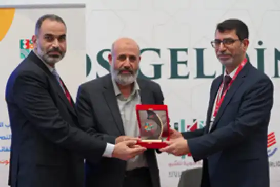 Palestinian scholars honored for academic and cultural contributions at Istanbul Arabic book fair  