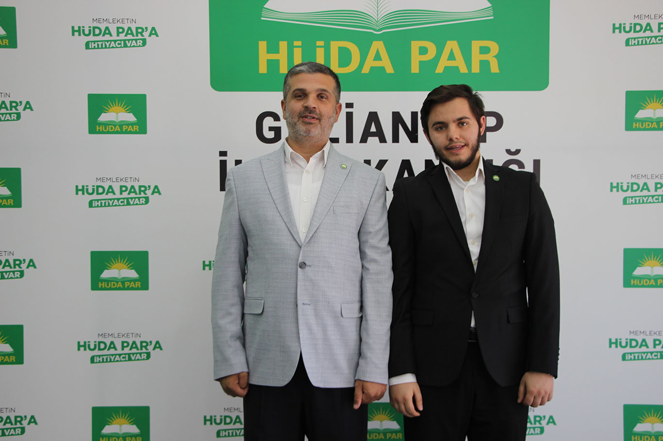 HÜDA PAR Gaziantep'te gençlik teşkilatlarında görev değişimi