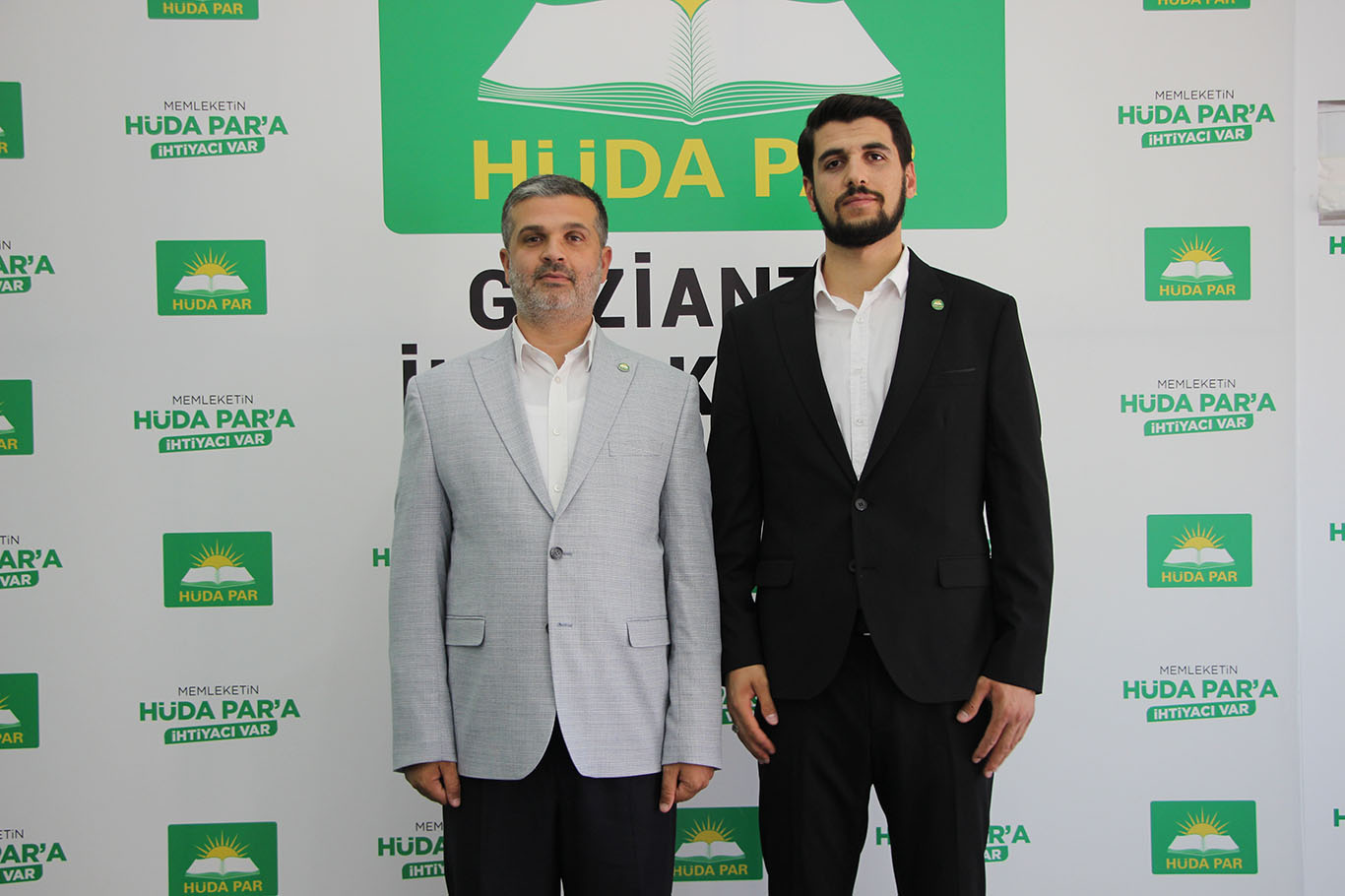 HÜDA PAR Gaziantep'te gençlik teşkilatlarında görev değişimi