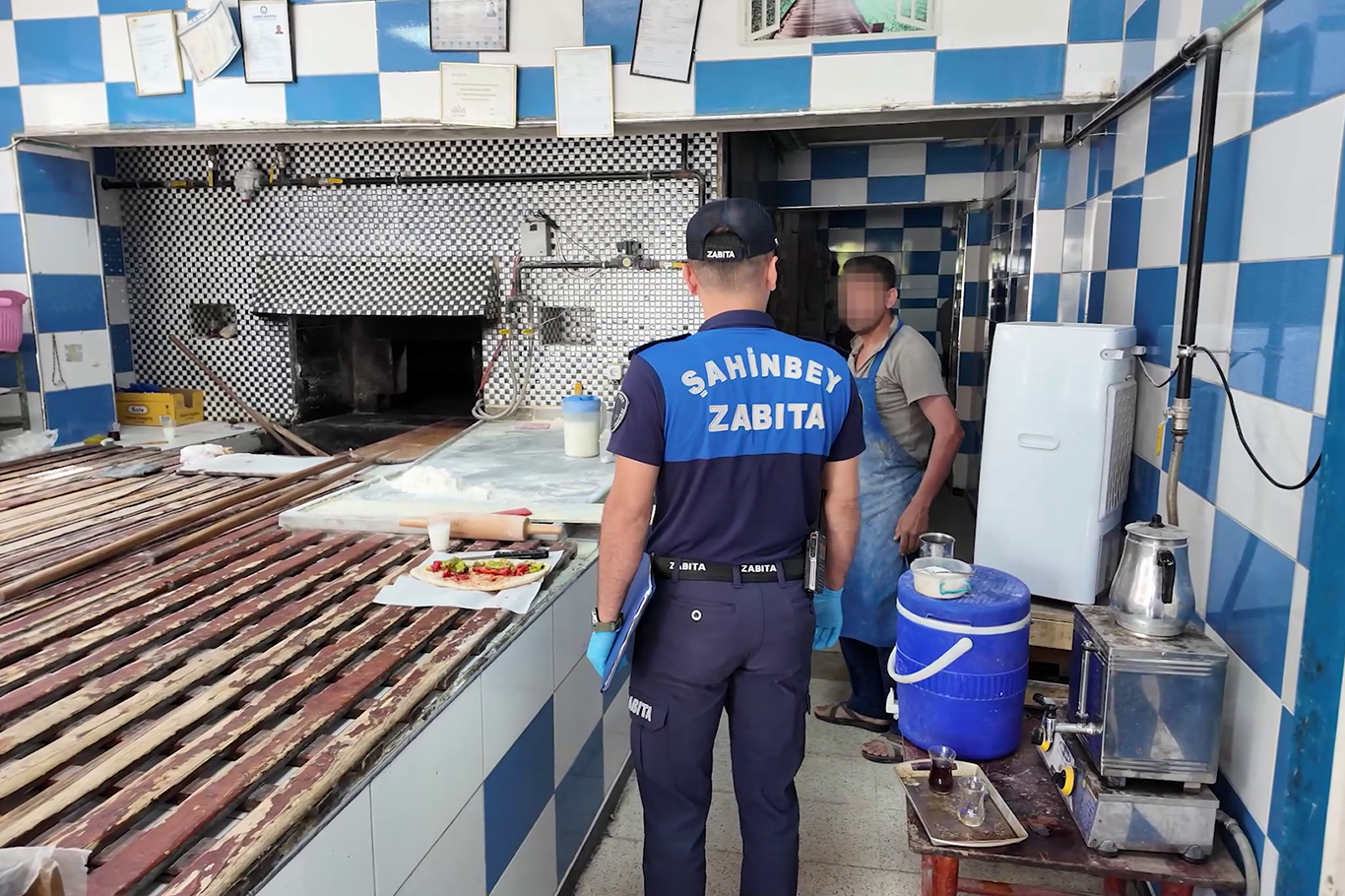 Gaziantep'te hijyen ihlali tespit edilen fırına 7 gün kapatma cezası