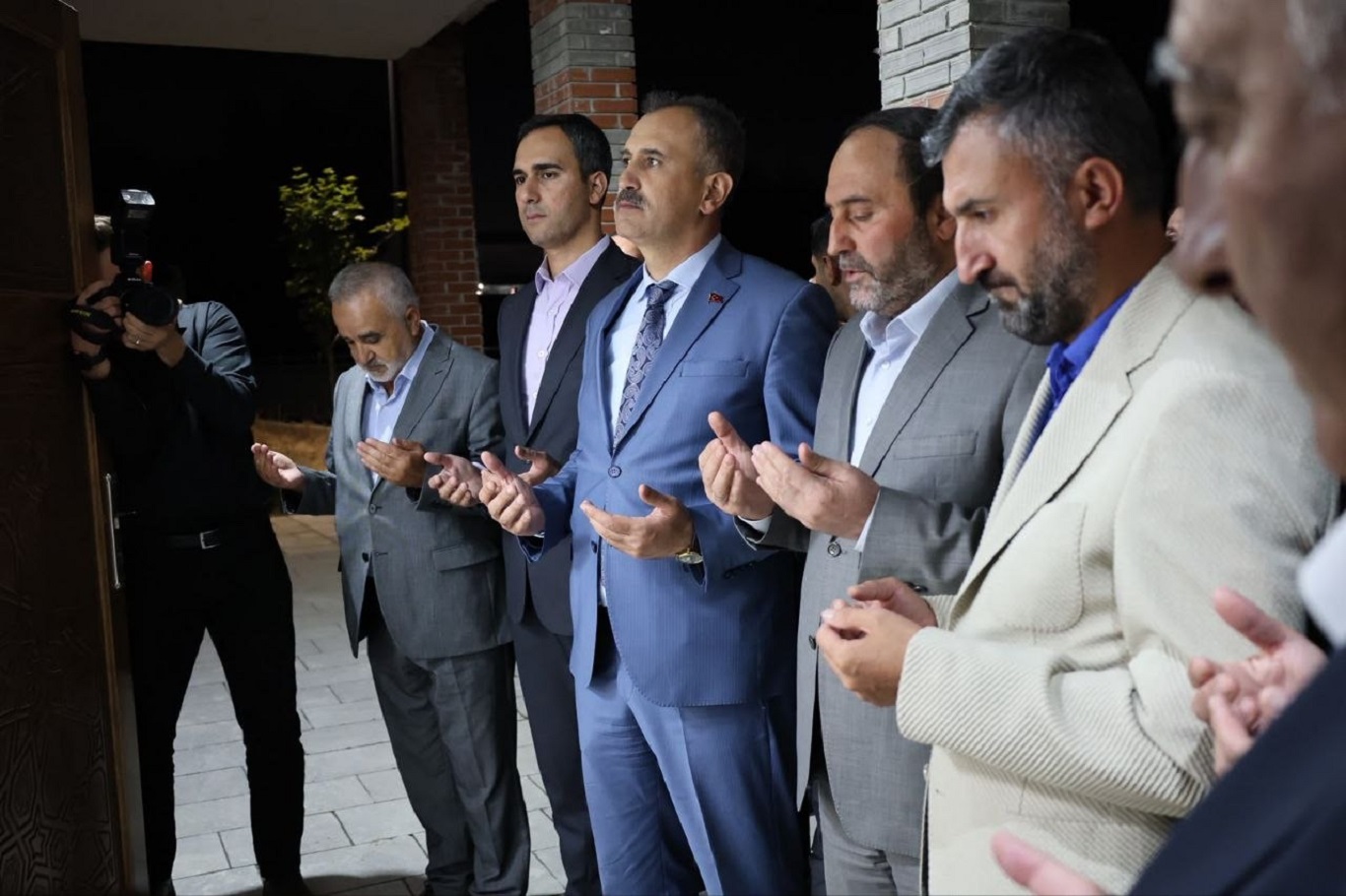 Ağrı’da Bakan Murat Kurum Millet Bahçesi ve Sultan Abdülhamid Han Camii törenle açıldı