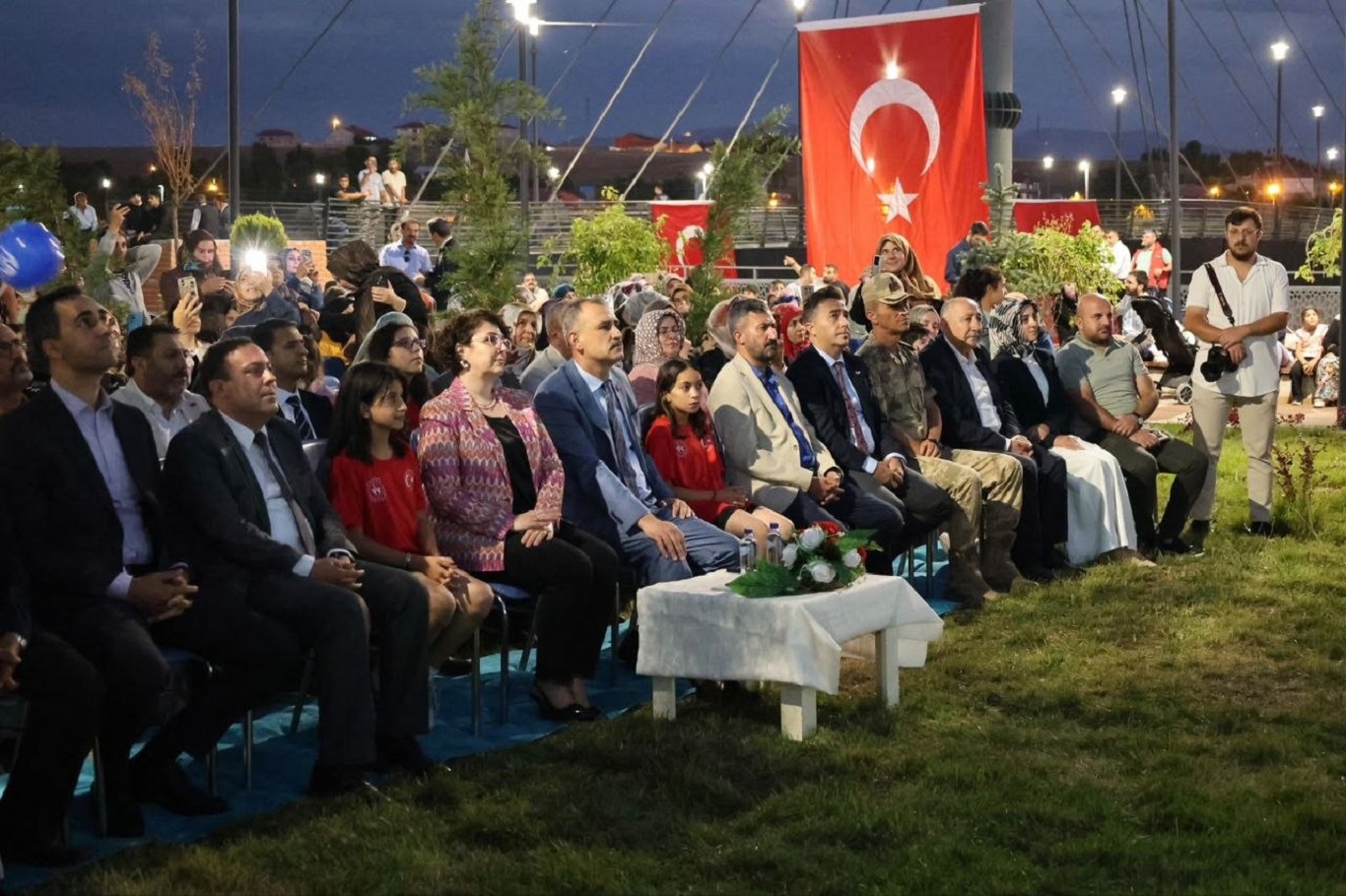 Ağrı’da Bakan Murat Kurum Millet Bahçesi ve Sultan Abdülhamid Han Camii törenle açıldı