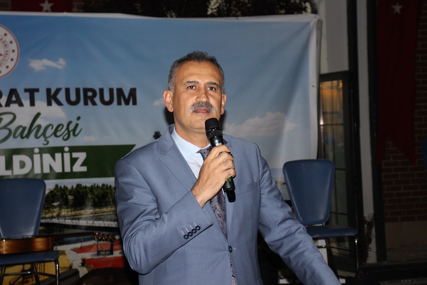 Ağrı Valisi Önder Bozkurt
