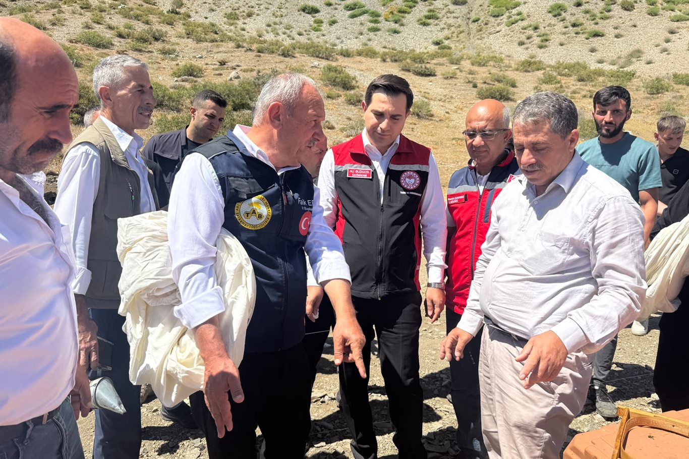 Pervari’de organik bal üretimi için yeni alanlar oluşturuluyor