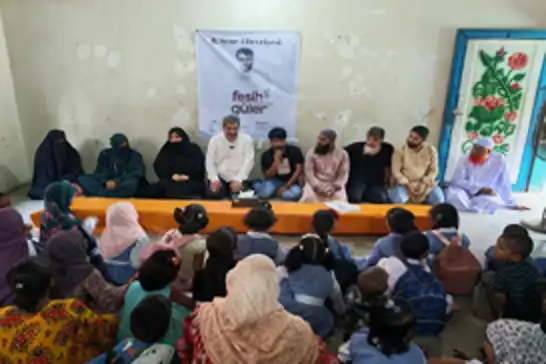 Weqfa Êtîman li Bangladeşê bi zarokên sêwî re civiya