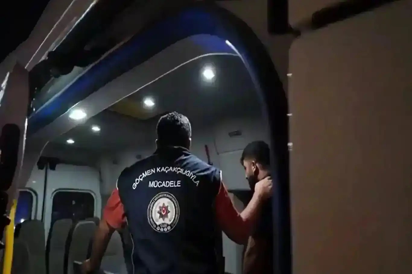 Edirne'de 16 düzensiz göçmen yakalandı