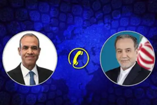 Mısır ve İran dışişleri bakanları telefonda görüştü